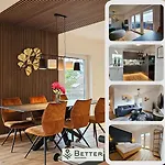 Better L Modern L Tischkicker 아파트 Altusried